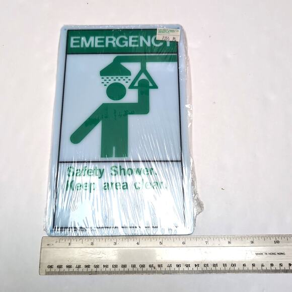 VTG Man Cave Dorm 5 Emergency Safety OSHA Plastic Graphic Colorful Signs NEW - Picture 4 of 12